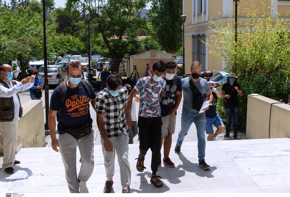 βιασμός Πακιστανοί εισαγγελέας