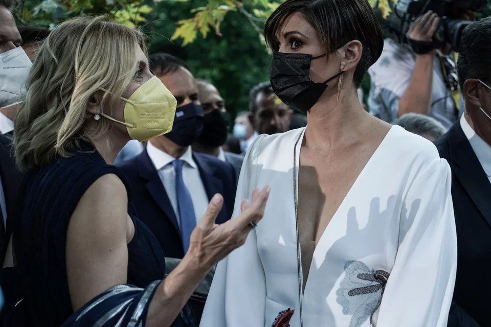 Σμαράγδα Καρύδη, Αννα Μαρία Παπχαραλάμπους