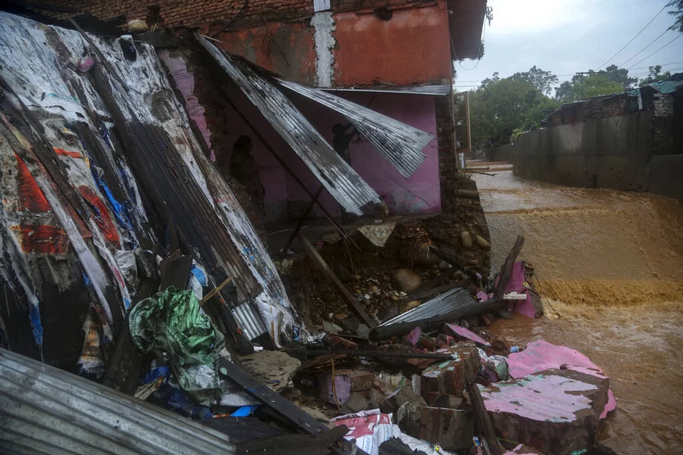 καταστροφες 