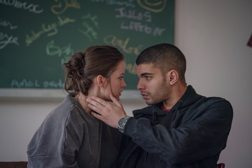 Σκηνή από τη δεύτερη σεζόν της σειράς του Netflix, Mortel