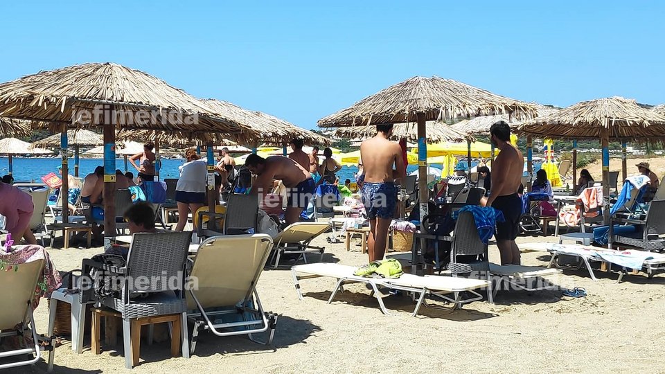 παραλία Ανάβυσσου