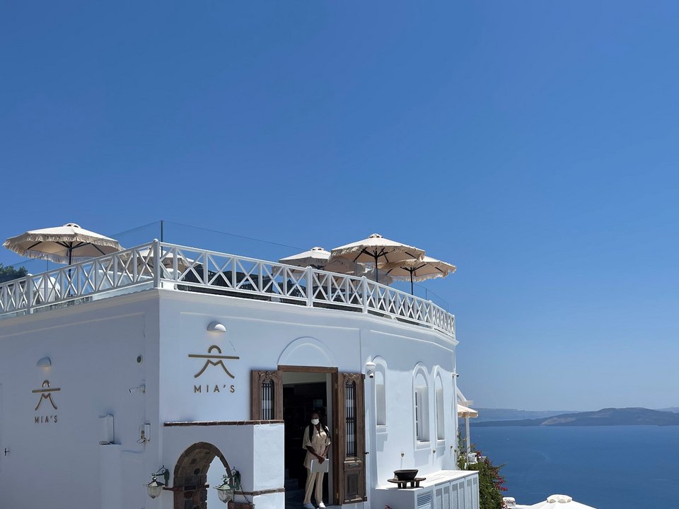 Το εστιατόριο Mia's στη Σαντορίνη