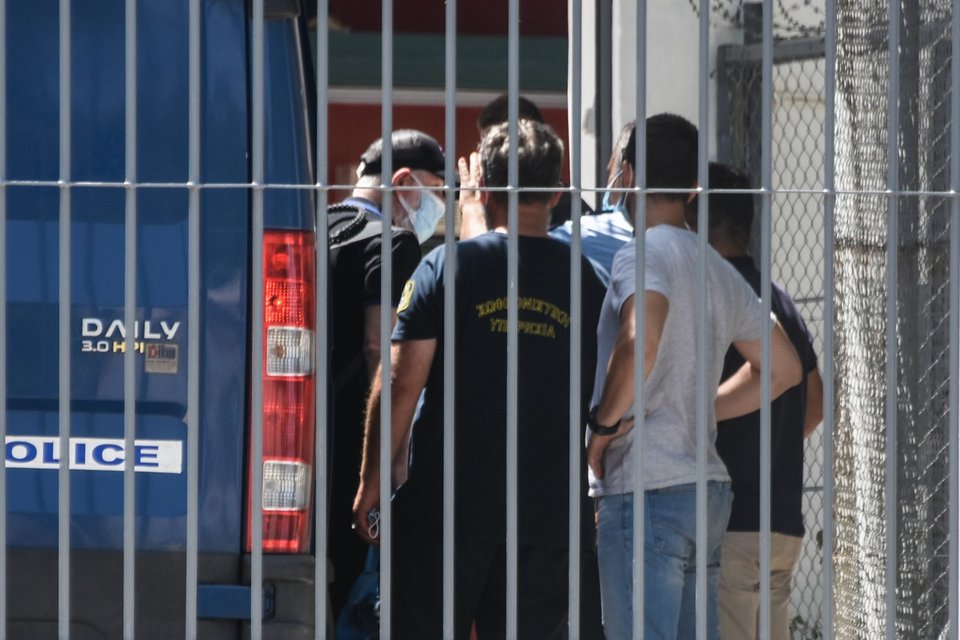 Ο Πέτρος Φιλιππίδης στις φυλακές της Τρίπολης / Φωτογραφία: EUROKINISSI/ΒΑΣΙΛΗΣ ΠΑΠΑΔΟΠΟΥΛΟΣ
