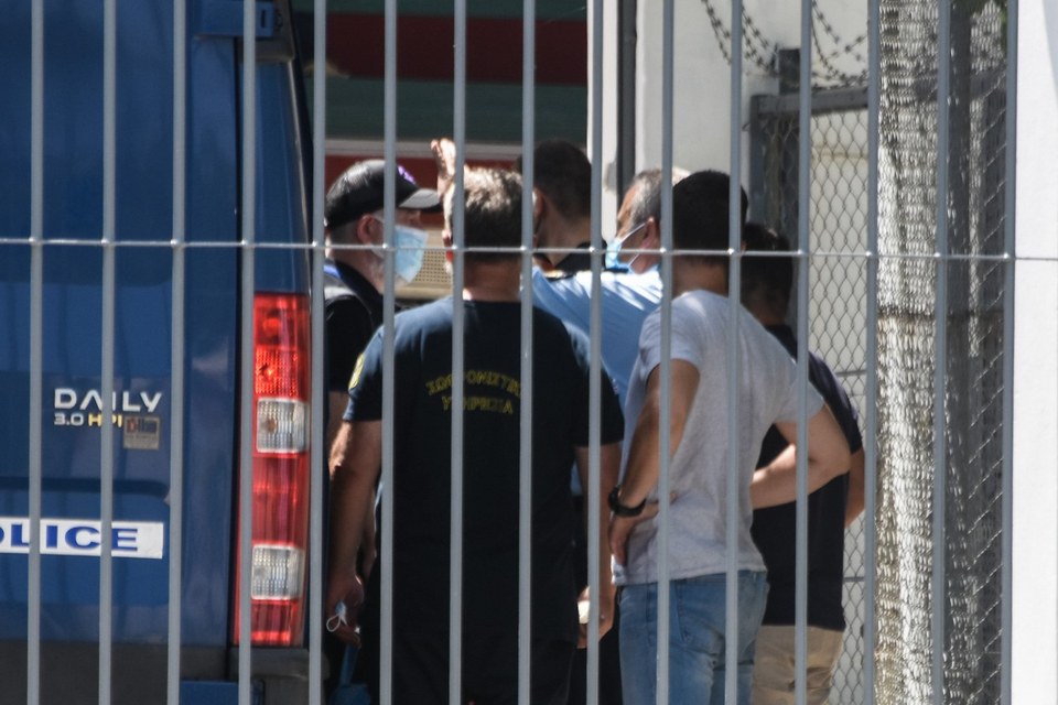 Ο Πέτρος Φιλιππίδης στις φυλακές της Τρίπολης / Φωτογραφία: EUROKINISSI/ΒΑΣΙΛΗΣ ΠΑΠΑΔΟΠΟΥΛΟΣ