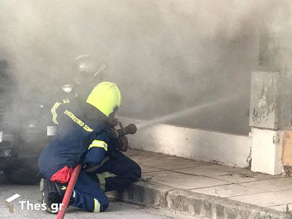 Η Πυροσβεστική έσπευσε στο σημείο / Φωτογραφία: thes.gr