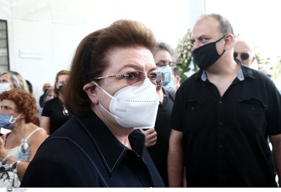 Λίνα Μενδώνη