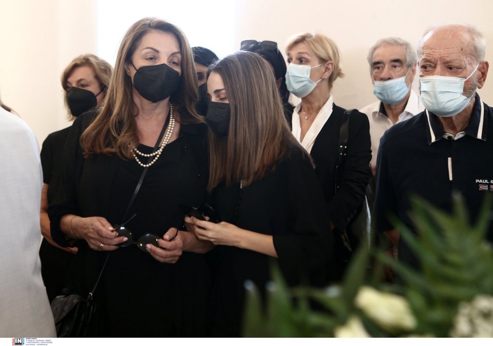  Αντζελα Γκερέκου και Μαρία Βοσκοπούλου 