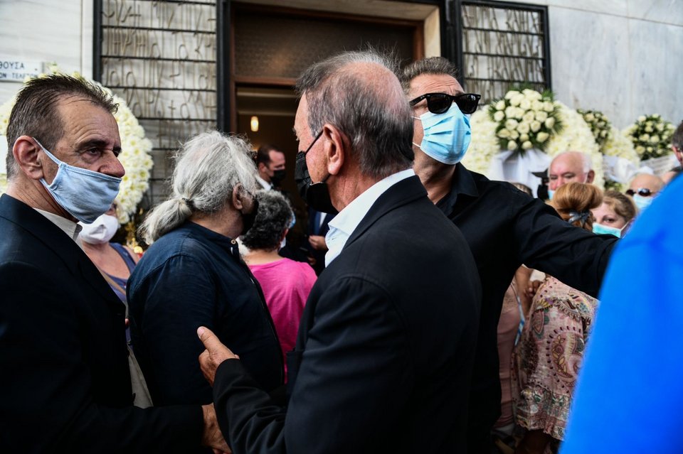 Κηδεία Τόλη Βοσκόπουλου