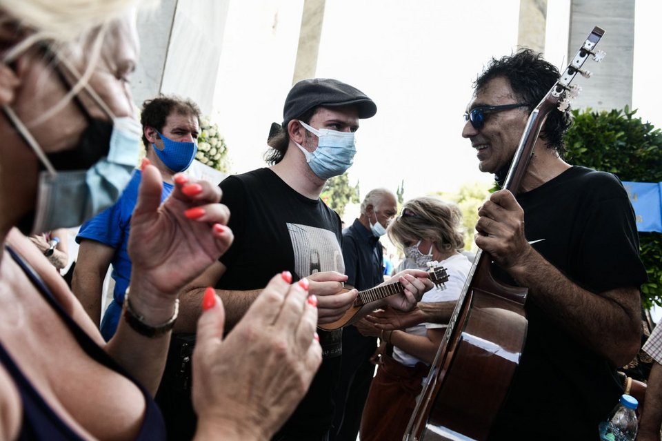 Κηδεία Τόλη Βοσκόπουλου