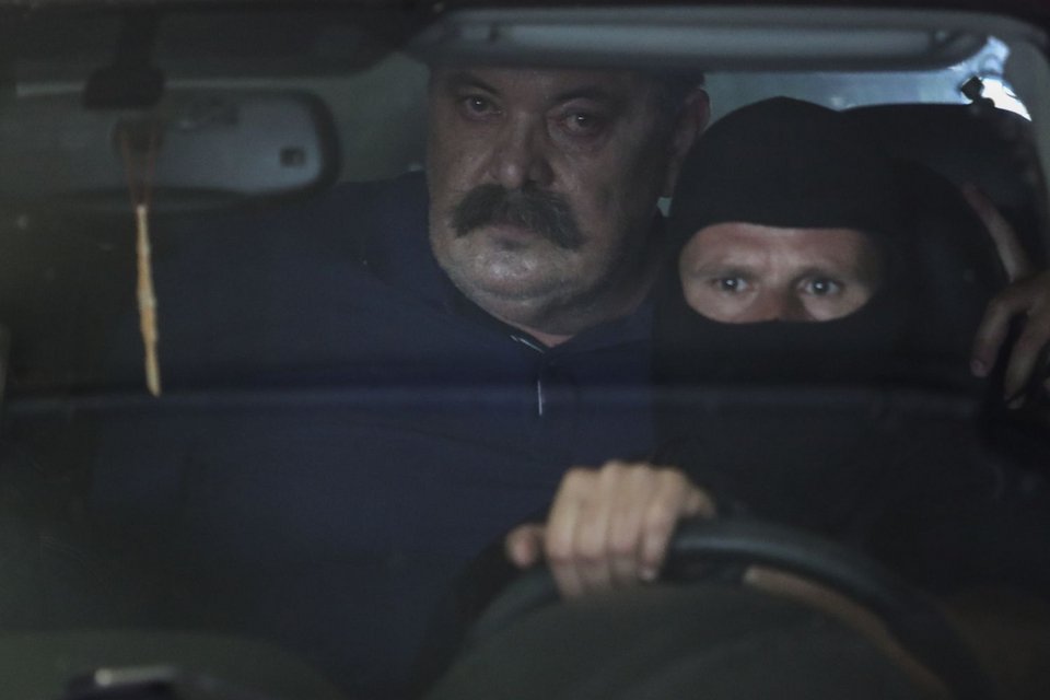 Μεταφορά Χρήστου Παππά στη φυλακή