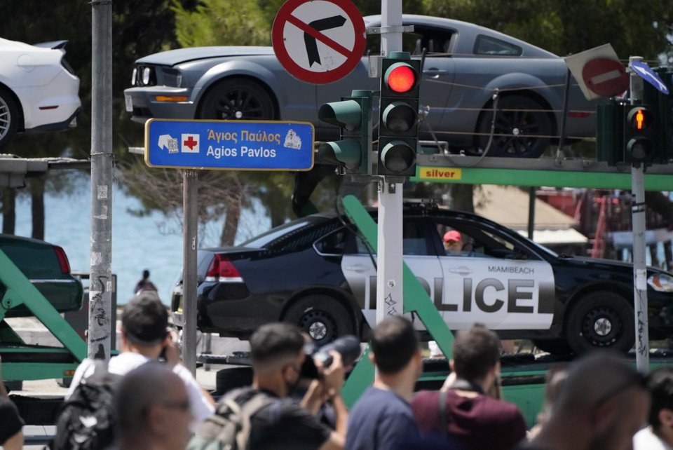 Και αμερικανικά περιπολικά στα γυρίσματα -Φωτογραφία: ΑΠΕ