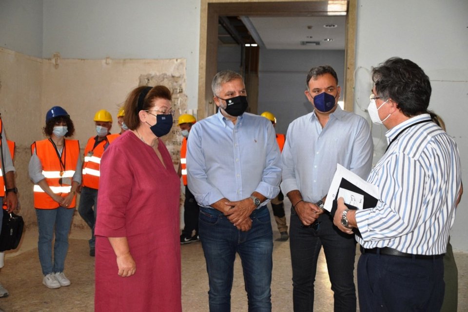 Λ. Μενδώνη και Γ. Πατούλης ενημερώνονται σχετικώς