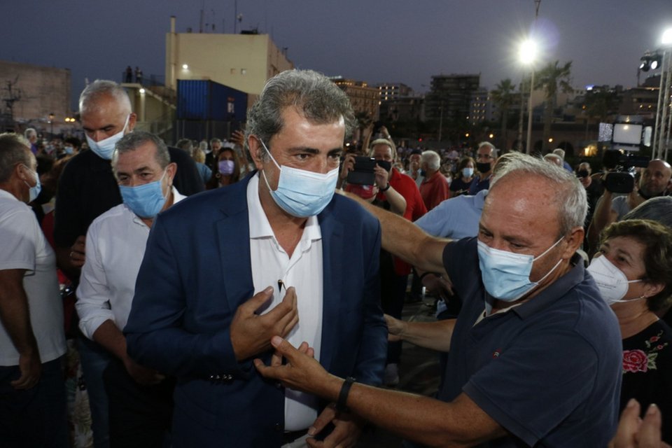 Και ο Παύλος Πολάκης στην ομιλία Τσίπρα στο Ηράκλειο Κρήτης -Φωτογραφία: ΑΠΕ-ΜΠΕ/ΝΙΚΟΣ ΧΑΛΚΙΑΔΑΚΗΣ