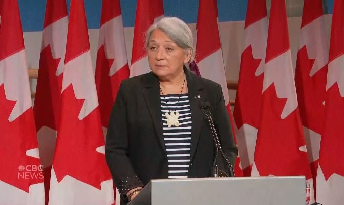 μαιρη σαιμον 