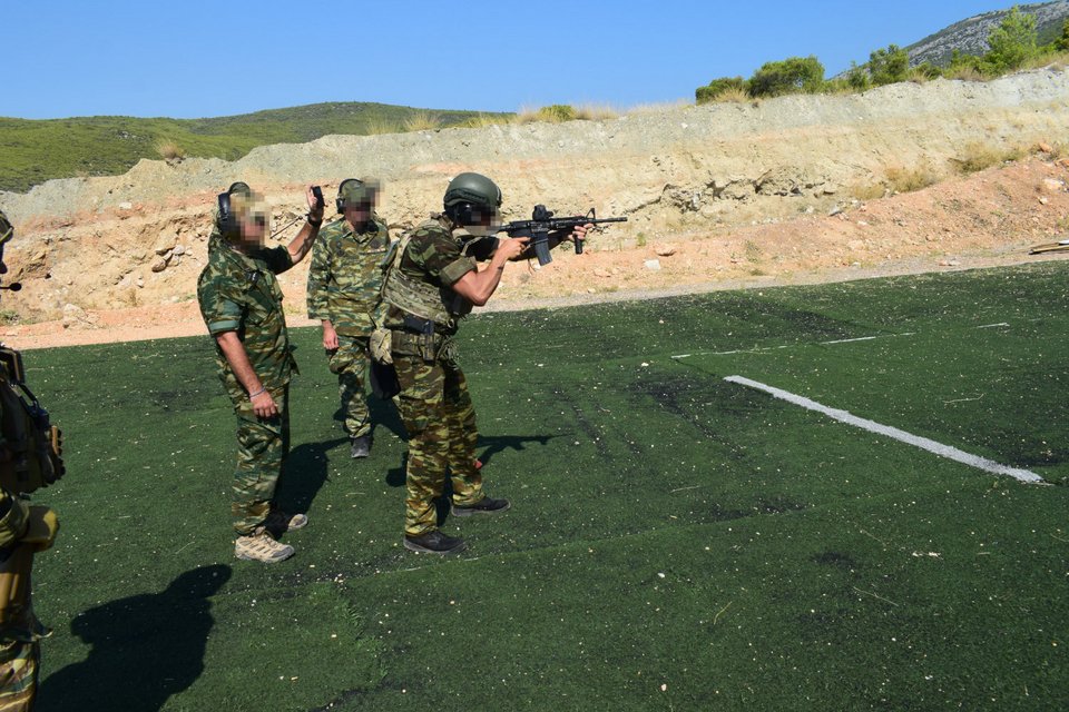 στρατιώτες στρατιωτικοί αγώνες Νέα Πέραμος