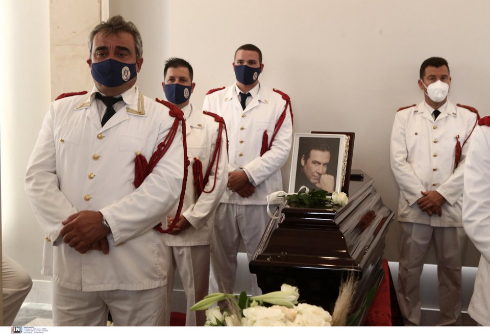 Τόλης Βοσκόπουλος κηδεία