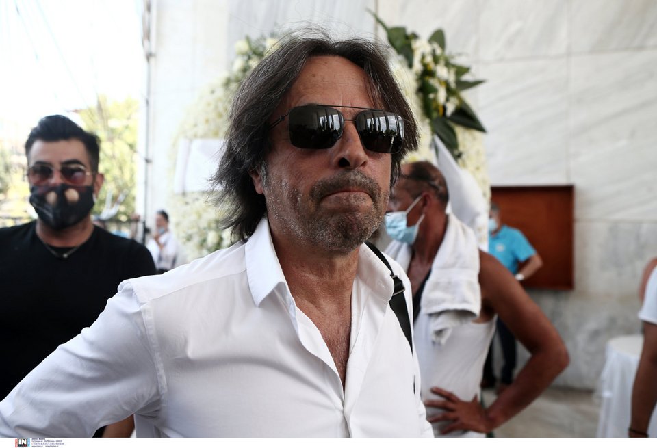 Τόλης Βοσκόπουλος κηδεία