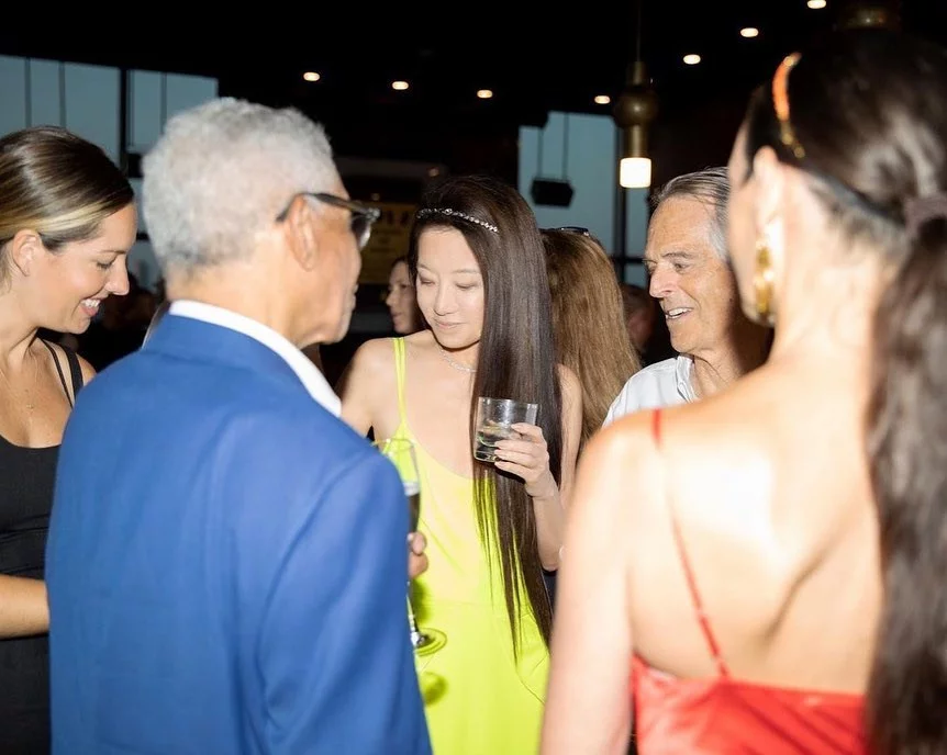 Η Vera Wang με κάποιους από τους καλεσμένους στο πάρτι της 