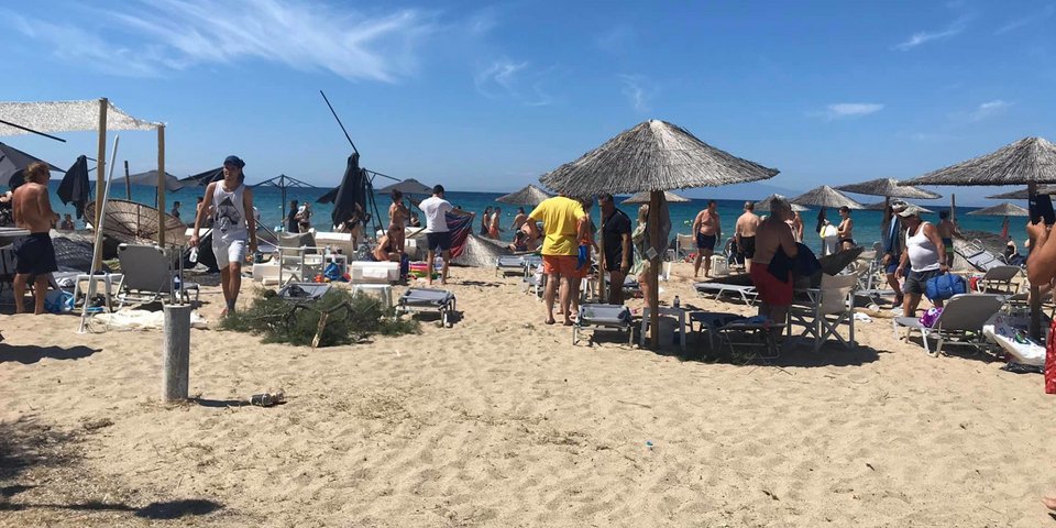 Ο ανεμοστρόβιλος «χτυπησε» τα Μουδανια