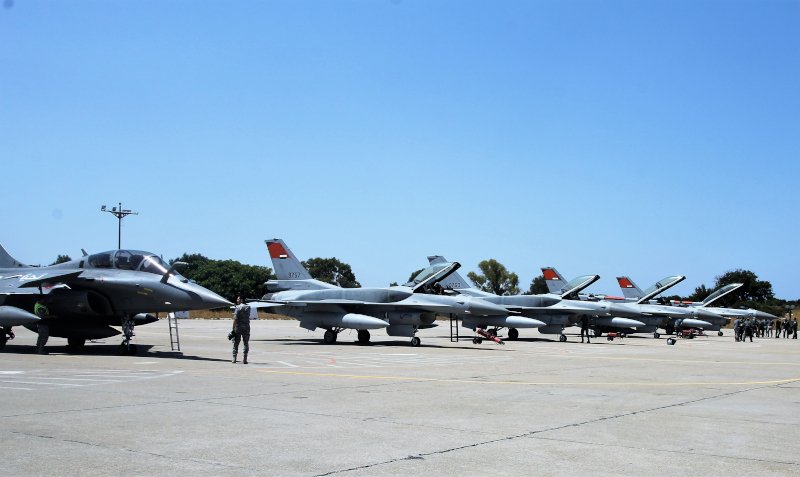Επιχειρησιακή εκπαίδευση μαχητικών αεροσκαφών Ελλάδας και Αιγύπτου, εντός του FIR Αθηνών, νοτίως της Κρήτης