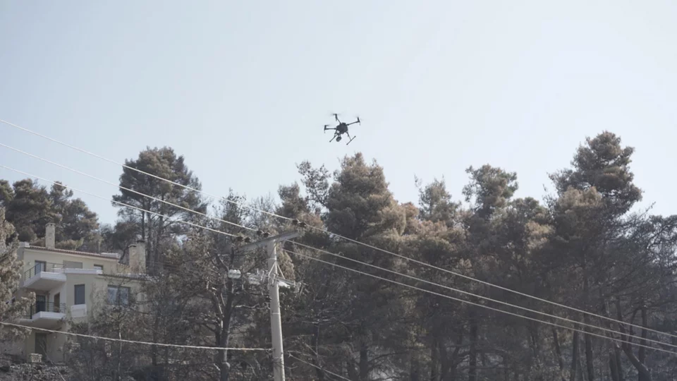 Χρήση drone για την καταγραφή των καταστροφών / Φωτογραφία: ΔΕΔΔΗΕ