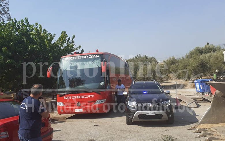 To λεωφορείο της πυροσβεστικής