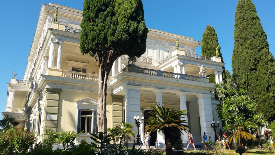 Αχίλλειον στην Κέρκυρα
