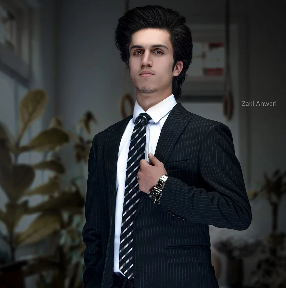 Ο Ανβάρι στην τελευταία του ανάρτηση είχε γράψει: «Να είσαι ο ζωγράφος της ζωής σου. Μην δίνεις το πινέλο σε κανέναν άλλον» 