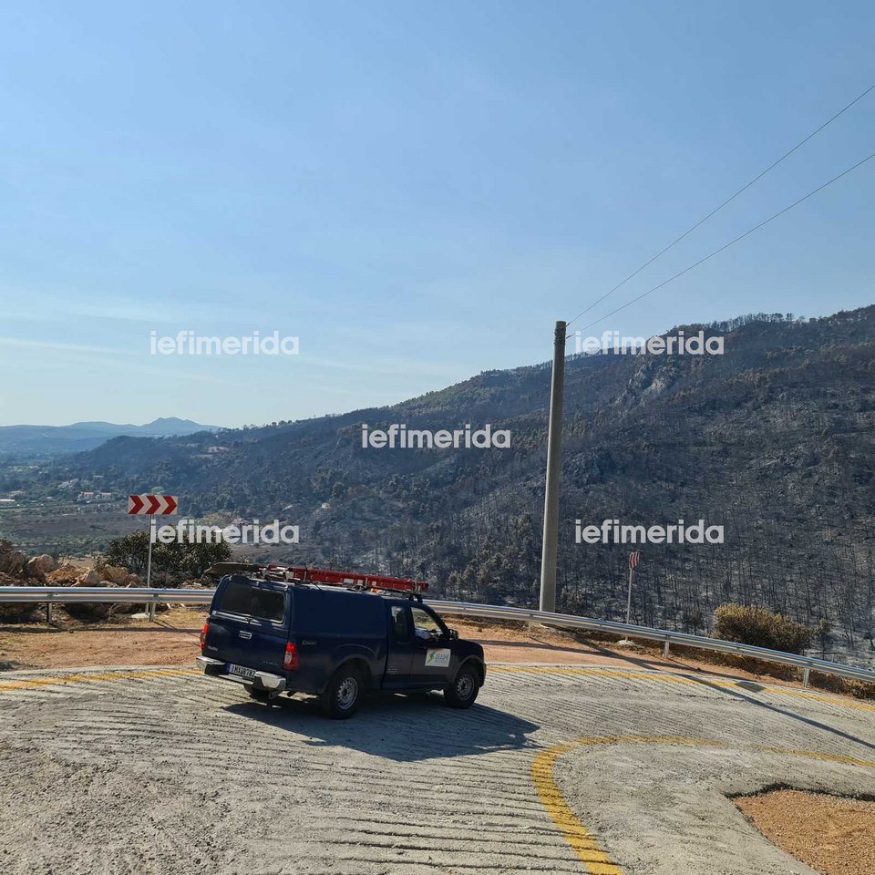 συνεργεία του ΔΕΔΔΗΕ εργάζονται για την αποκατάσταση των βλαβών 