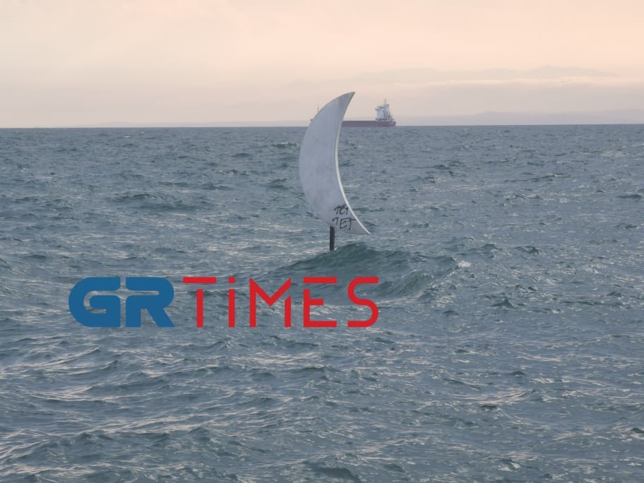 Θεσσαλονίκη: Βανδάλισαν το φεγγαράκι στη νέα παραλία / Photo: Grtimes