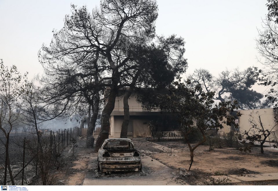 φωτιά Βαρυμπόμπη καταστροφές