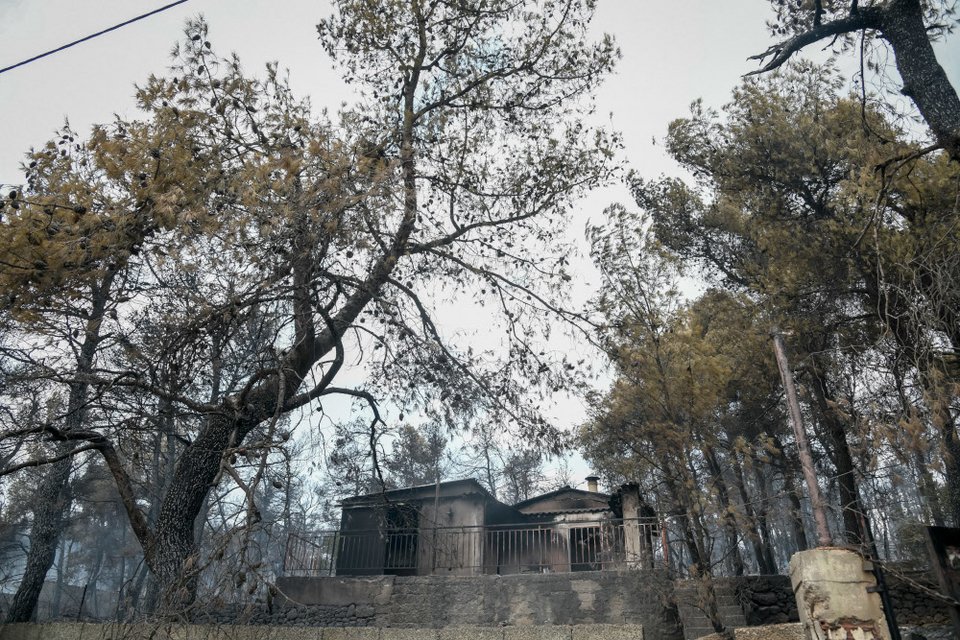 Καμένα στα Βίλια