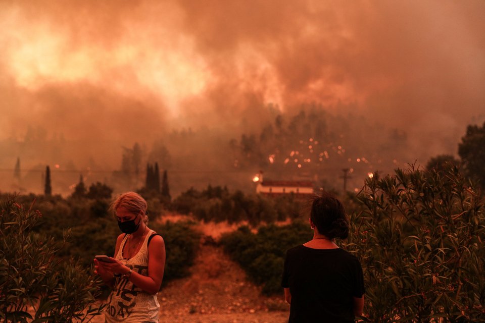 Φωτιά στις Γούβες Ευβοίας / EUROKINISSI/ΒΑΣΙΛΗΣ ΡΕΜΠΑΠΗΣ