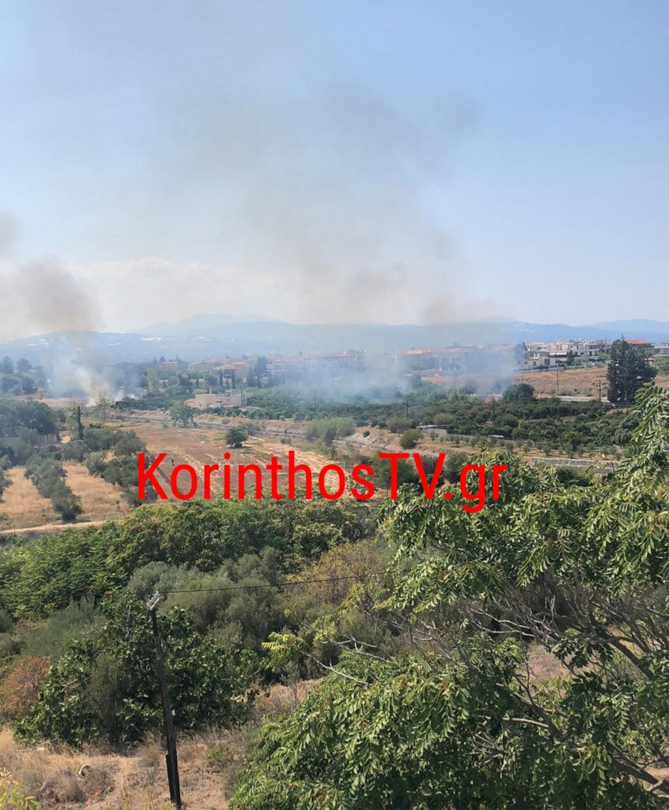 Η έκταση της φωτιάς όπως φαίνεται από ψηλά / Φωτογραφία: korinthostv.gr