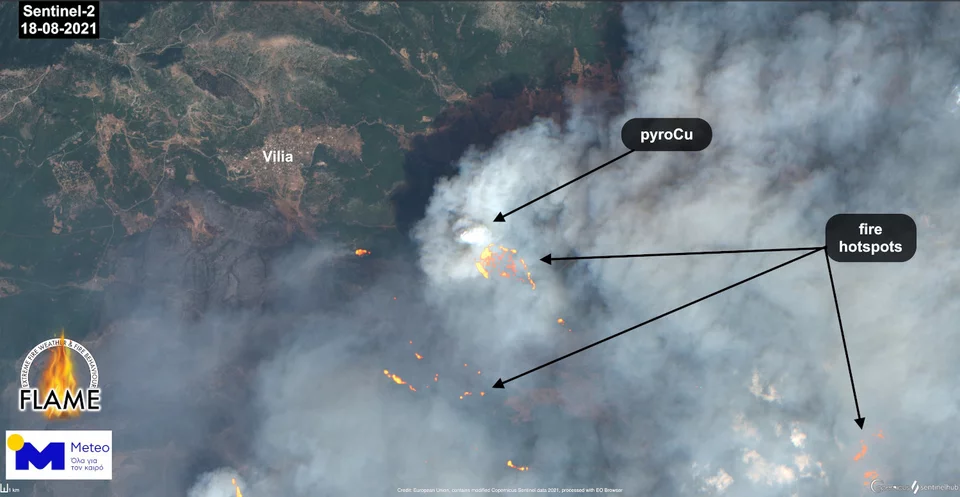 Δορυφορική εικόνα της δασικής πυρκαγιάς στα Βίλια από τον δορυφόρο Sentinel-2, την Τετάρτη 18 Αυγούστου 2021, όπου διακρίνονται οι ενεργές εστίες της πυρκαγιάς και ο σχηματισμός πυροσωρείτη (pyroCu).
