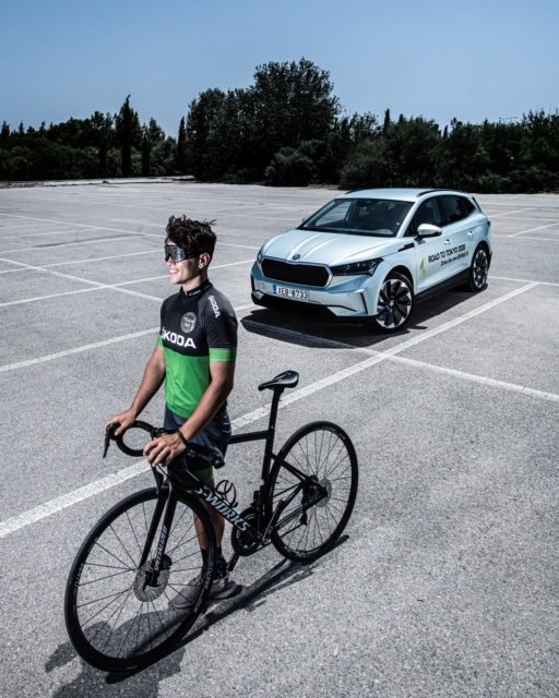 Νίκος Παπαγγελής χορηγός Cosmocar Skoda