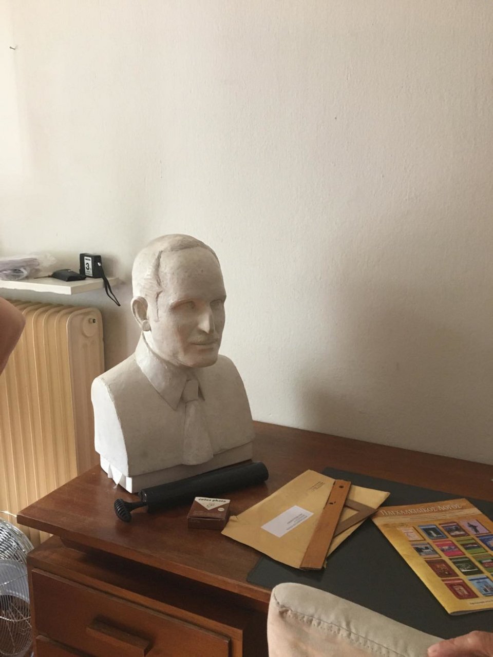 Προτομή του Χριστιανόπουλου από τον γλύπτη Γεωργιάδη