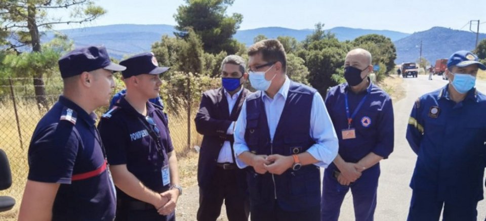Ο κ. Λέναρτσιτς επισκέφθηκε και τις εγκαταστάσεις της Πολιτικής Προστασίας στον Αυλώνα Αττικής / Φωτογραφία: ΓΓΠΠ