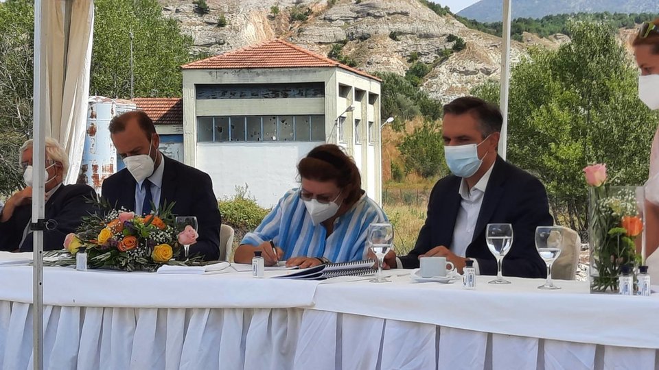 Έπεσαν οι υπογραφές για την Προγραμματική Σύμβαση της μελέτης αναστήλωσης / Φωτογραφία: Υπουργείο Πολιτισμού και Αθλητισμού
