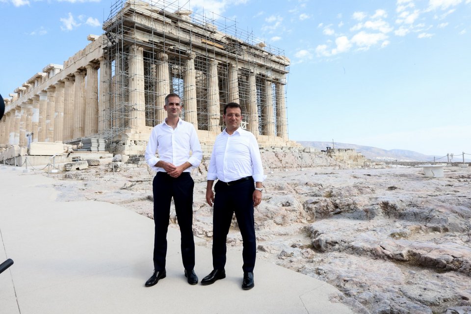 Ο δήμαρχος Κωνσταντινούπολης βρίσκεται στην Αθήνα στο πλαίσιο διήμερης επίσκεψης / Φωτογραφία: ΧΡΗΣΤΟΣ ΜΠΟΝΗΣ-EUROKINISSI