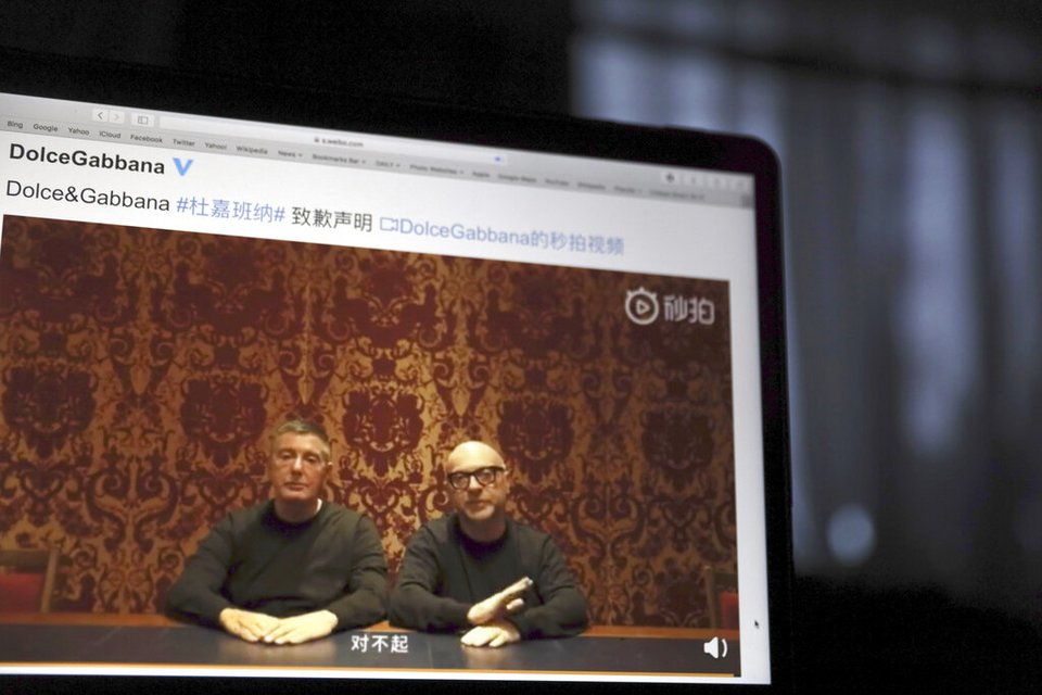 Οι Dolce & Gabbana ζητούν συγγνώμη από το κινεζικό κοινό μέσω βίντεο