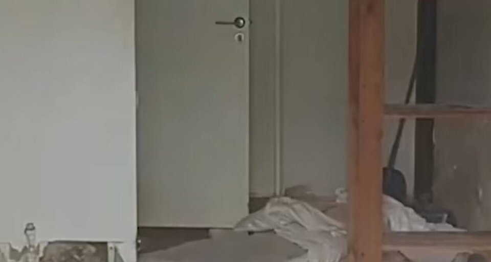 Η σκηνή του στυγερού εγκληματος στο διαμέρισμα της 32χρονης στο Ροστόφ επί του Ντον της Ρωσίας