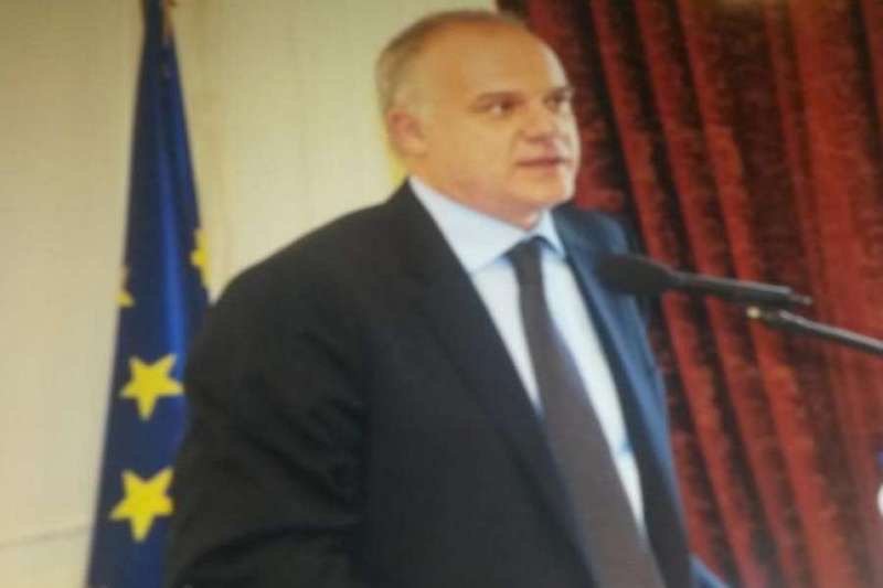 Τάσος Τριανταφύλλου