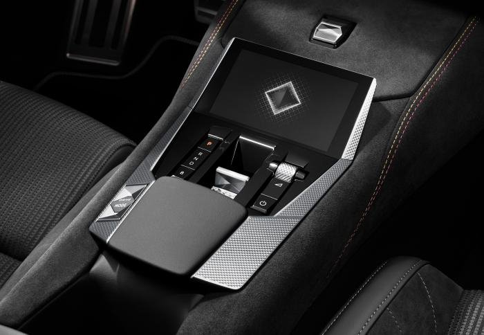 ds 4
