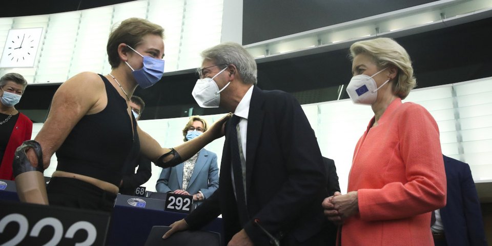 H παραολυμπιονίκης Μπεατρίς Βίο, επίτιμη καλεσμένη στο Ευρωκοινοβούλιο