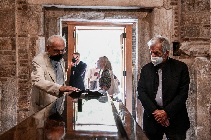 Βασίλης Βασιλικός, Κώστας Γαβράς