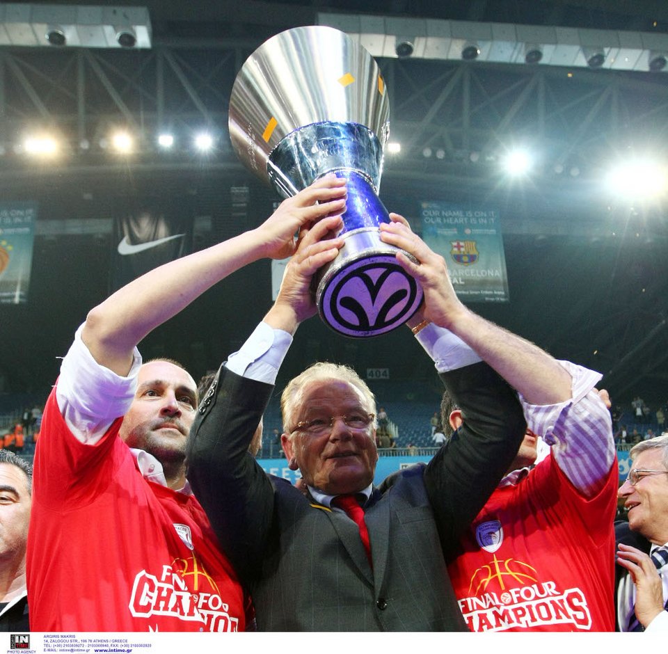 Στον ουρανό της Πόλης το τρόπαιο της Euroleague
