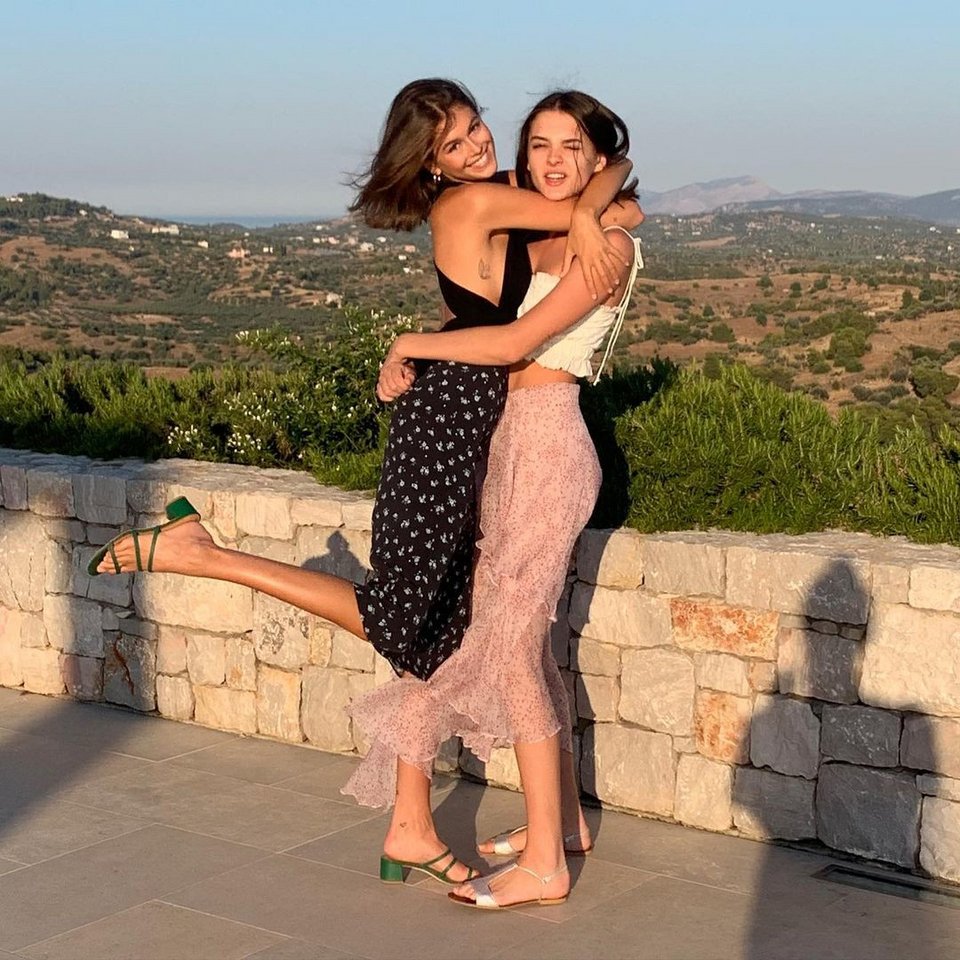 Με την «κολλητή» της Κάια Γκέρμπερ