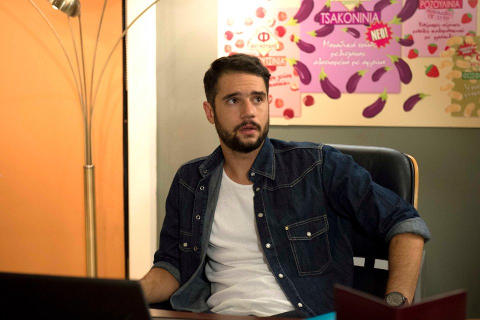 Σε ξένα χέρια