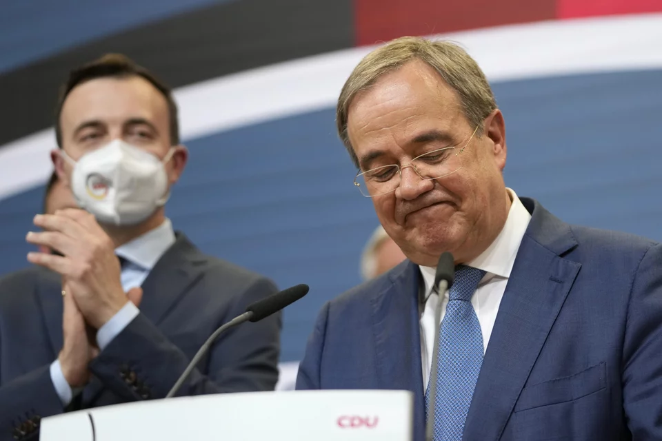 Θρίλερ στις γερμανικές εκλογές: Οριακό προβάδισμα στον Σολτς δίνουν οι πρώτες εκτιμήσεις O υποψήφιος καγκελάριος των Χριστιανοδημοκρατών, Άρμιν Λάσετ